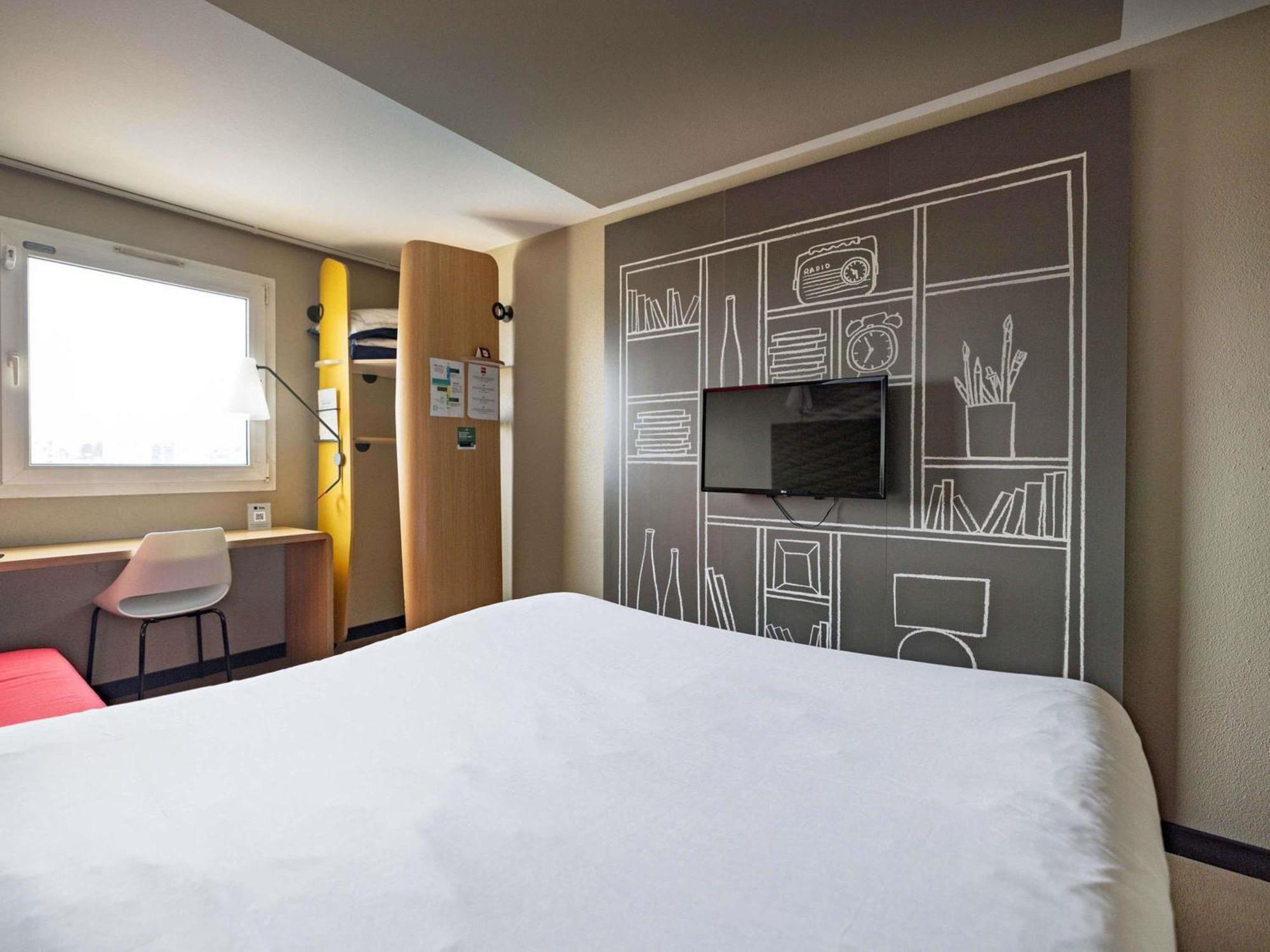 Ibis Toulon La Valette Hotel Exterior photo